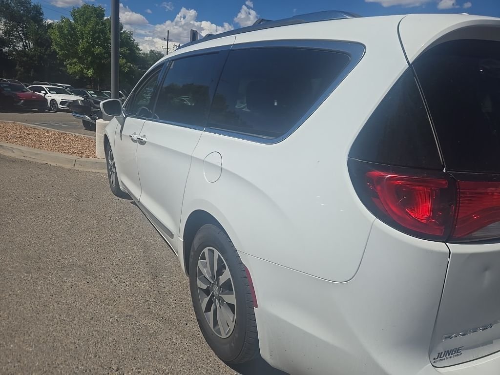 Used 2020 White Chrysler Touring L Plus image 4