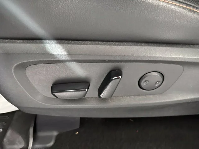 Used 2023 Gray Nissan Rock Creek image 18