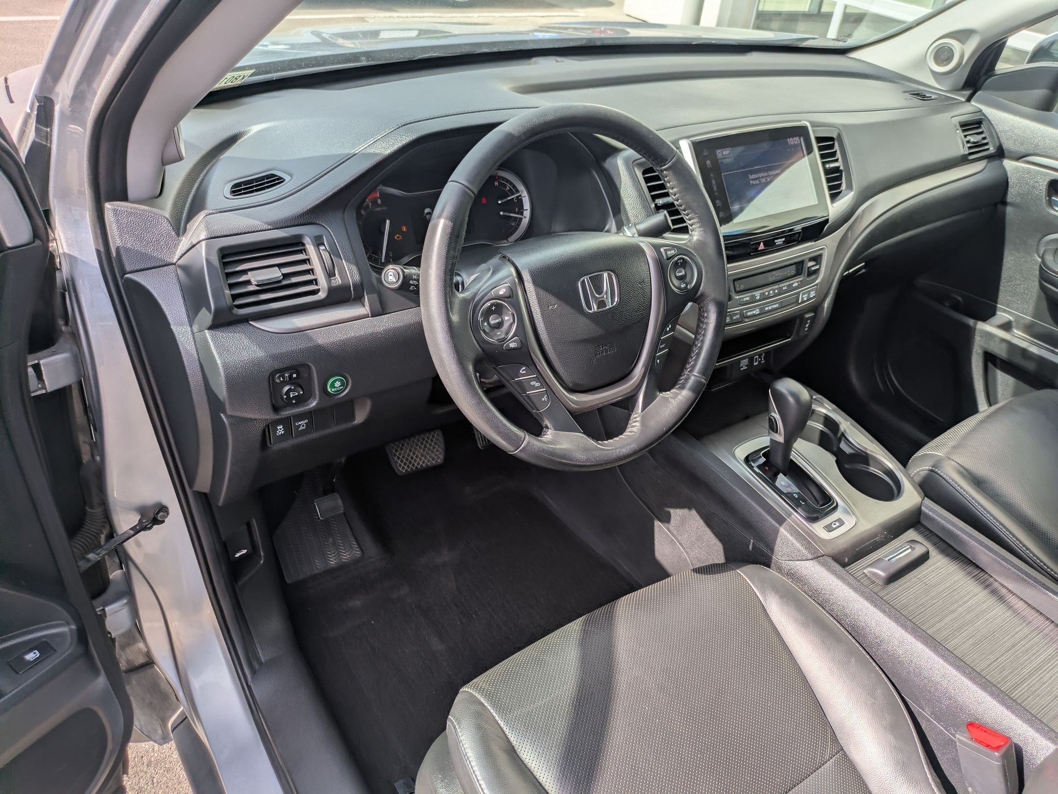 Certified Used 2019 Gray Honda RTL-T image 16