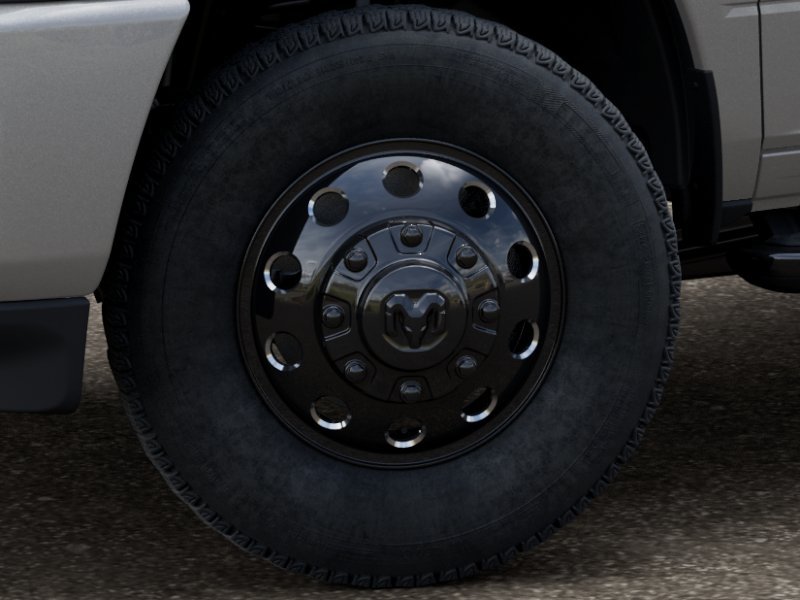 New 2026 Silver-Zynith Exterior Paint RAM Laramie image 4