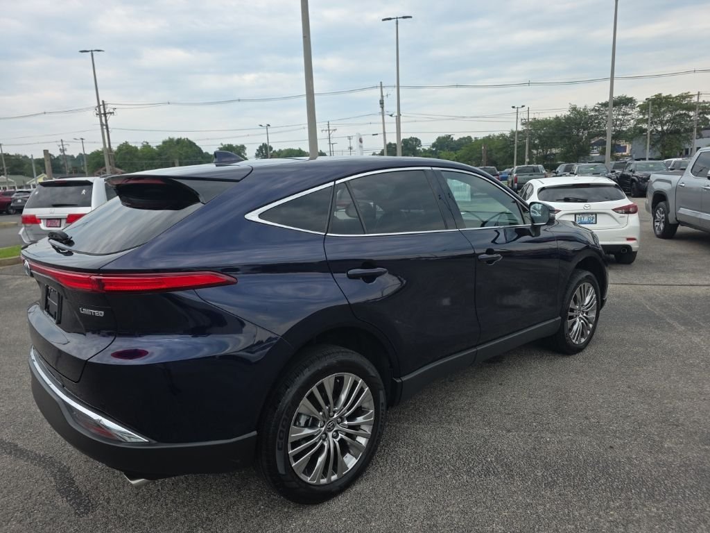 Certified Used 2023  Toyota Limited image 5