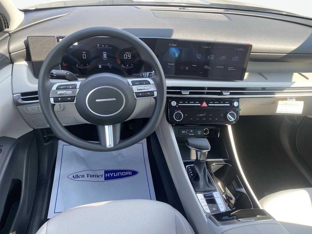 New 2026 Silver Hyundai SEL FWD image 13