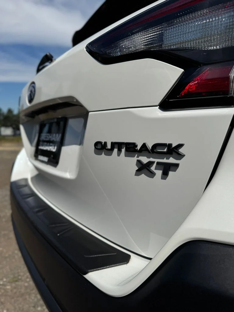 Used 2025 Crystal White Pearl Subaru Onyx Edition XT image 43