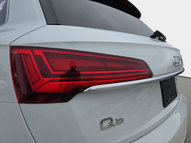 Used 2021 White Audi 45 Premium image 37