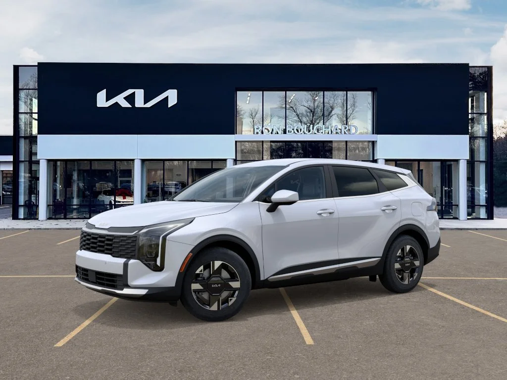 New 2027 GLACIAL WHITE PEARL Kia LX image 2