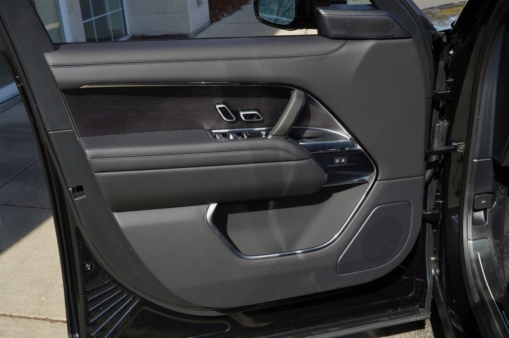 2026 LAND ROVER RANGE ROVER - Image 10