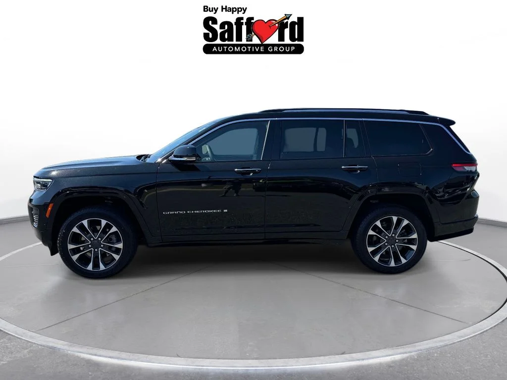 Used 2023 Black Jeep Overland image 5
