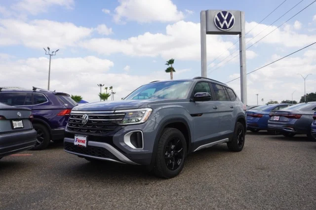 2026 Volkswagen Atlas 2.0T Peak Edition
