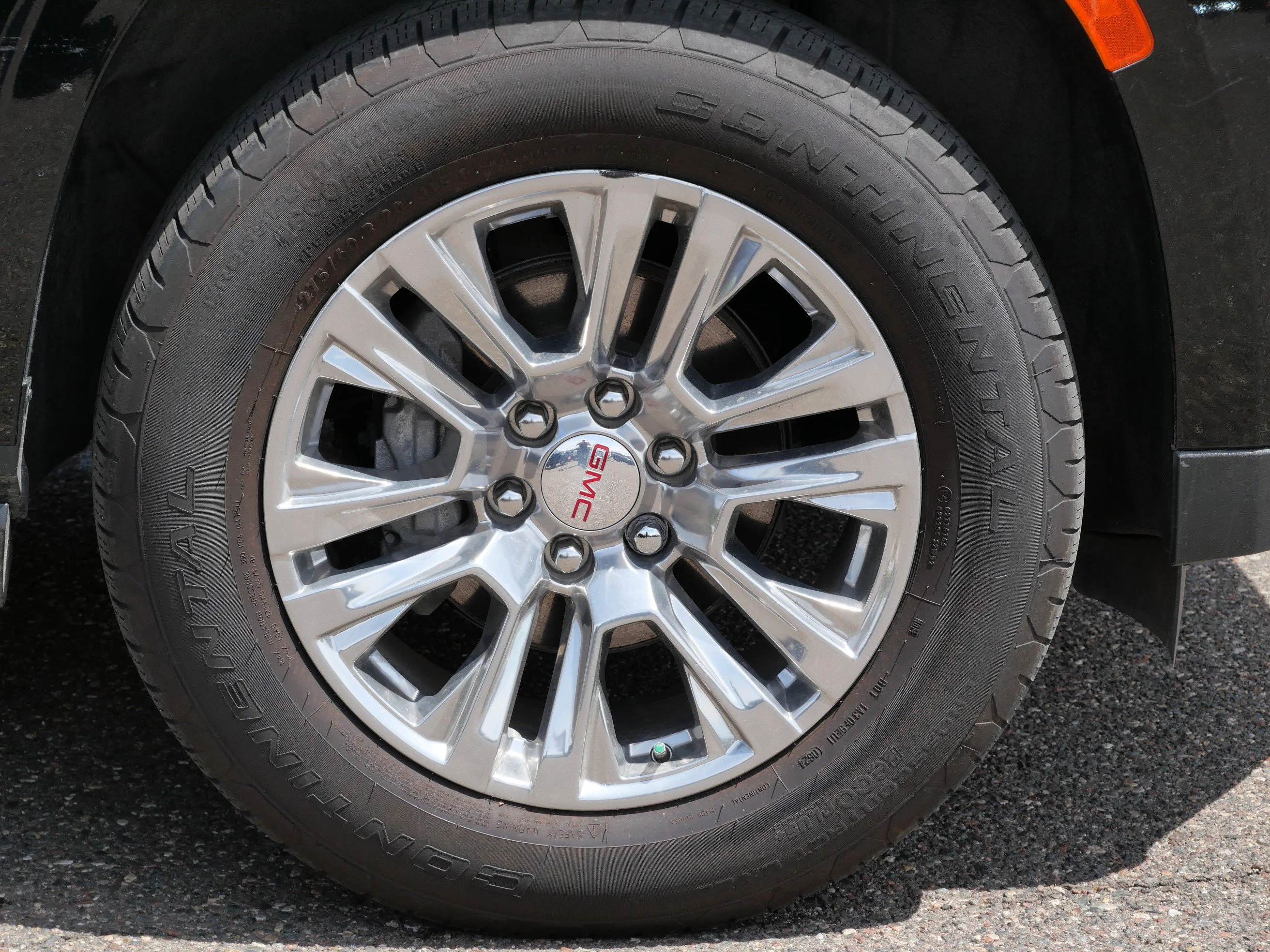 2024 GMC Yukon XL Denali - Photo 8