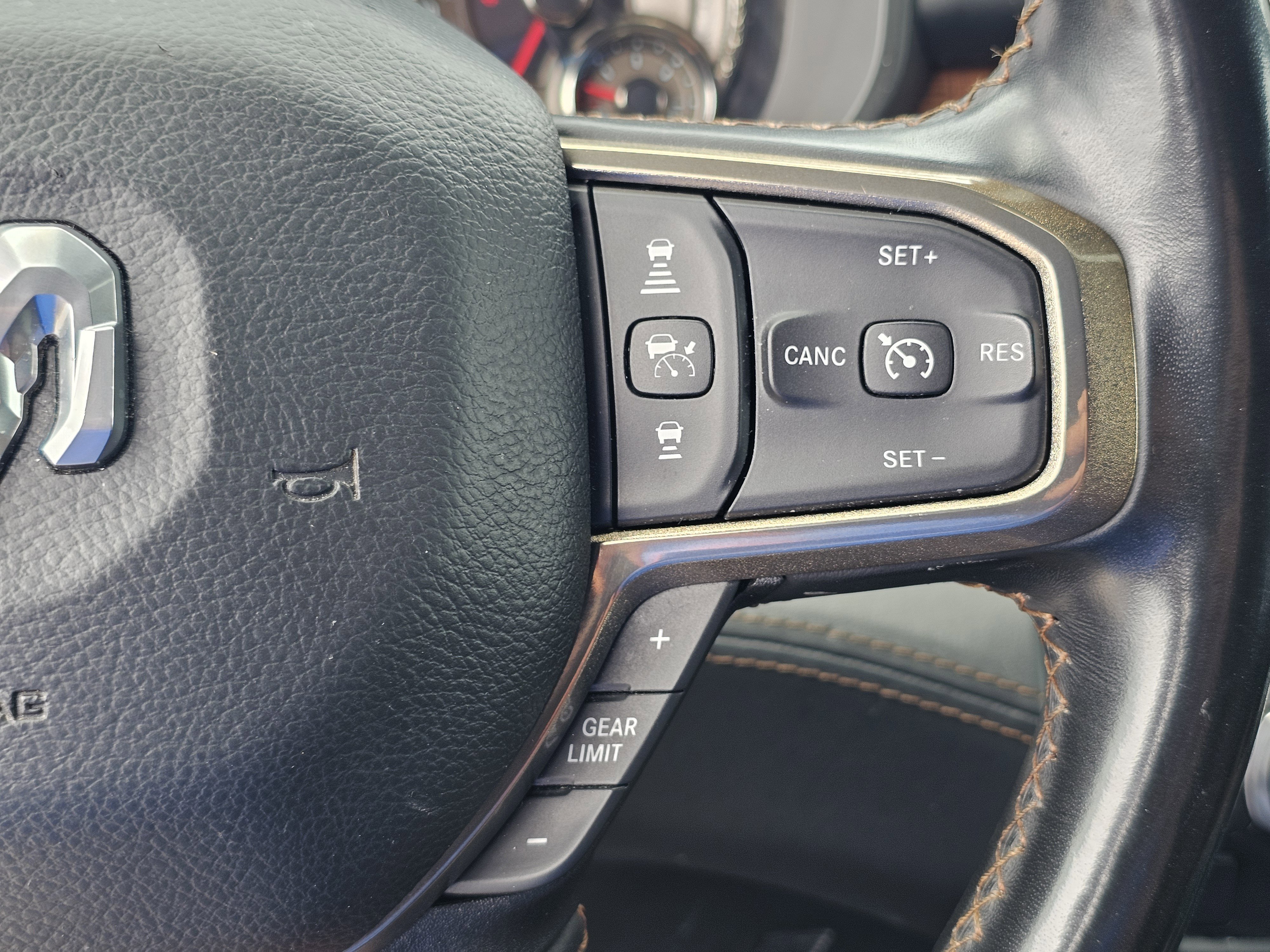 Used 2022 Diamond Black Crystal Pearlcoat Ram Longhorn image 24