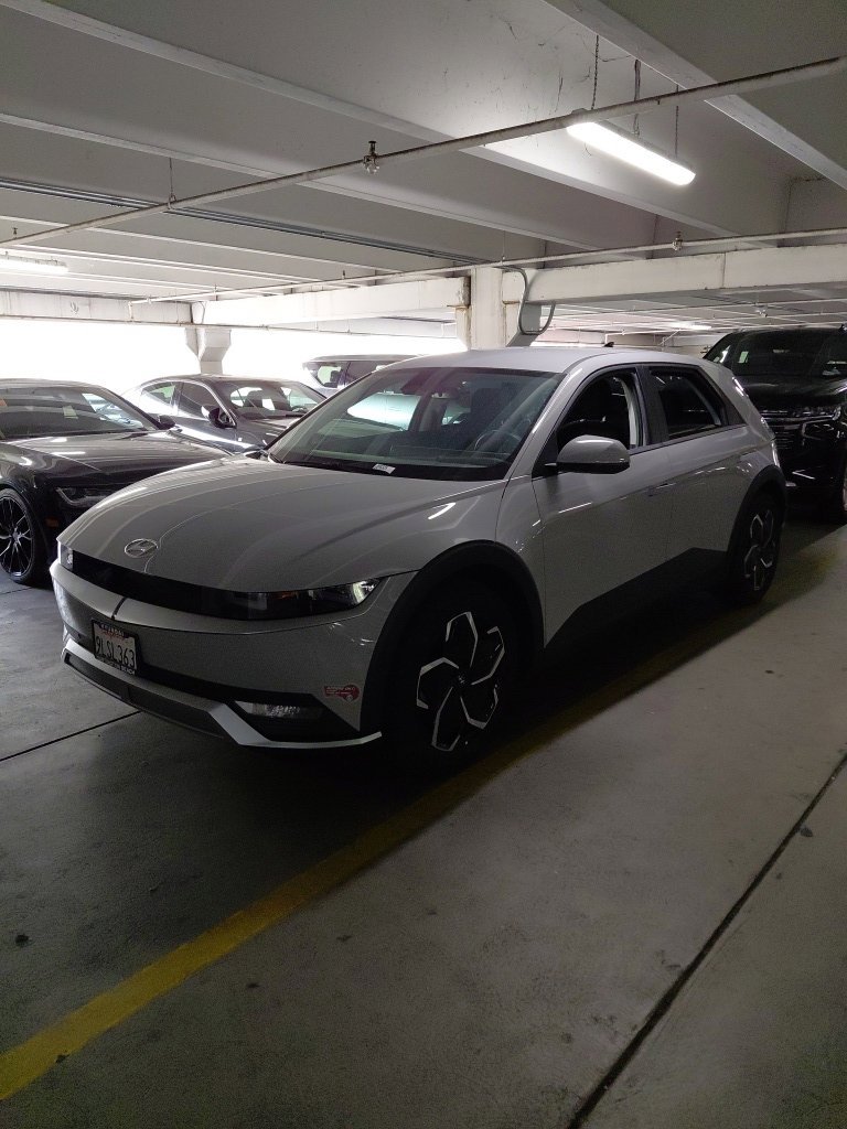 Certified Used 2024 Gray Hyundai SEL image 4
