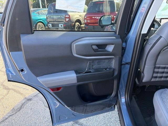 New 2026 Azure Gray Metallic Tri-Coat Ford Badlands® image 9