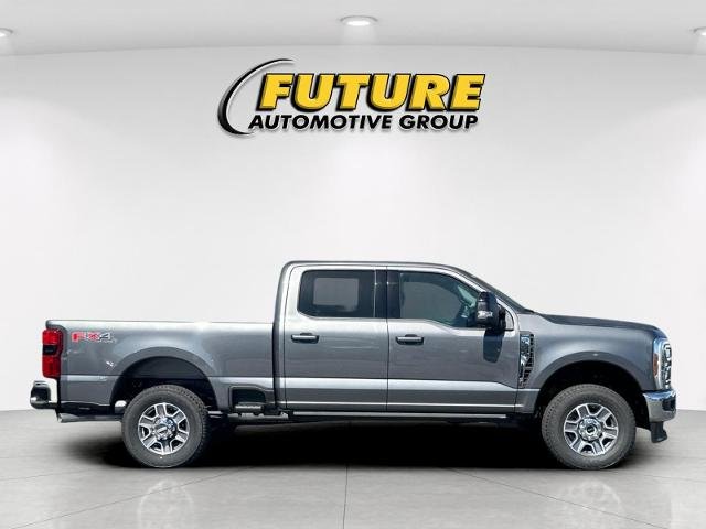 New 2026 Carbonized Gray Metallic Ford F-250® Lariat® image 29