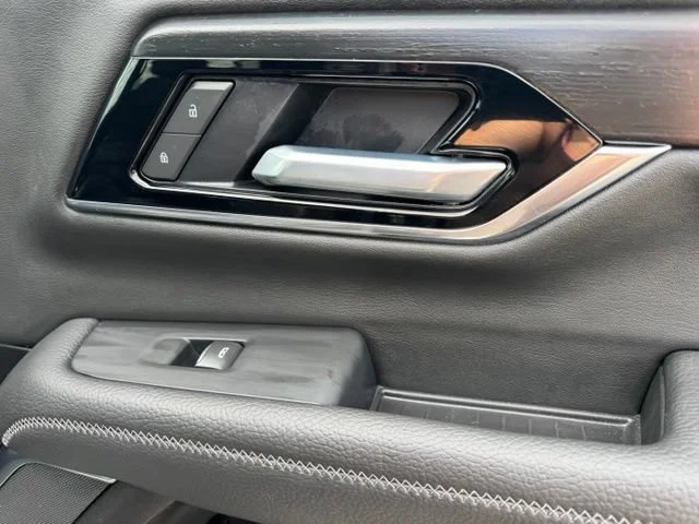 Certified Used 2026 Onyx Black GMC Denali image 25