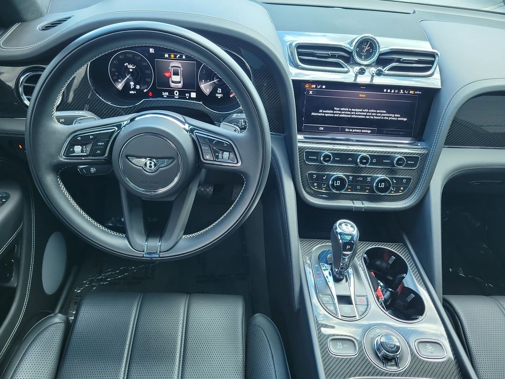 Used 2021  Bentley V8 image 19