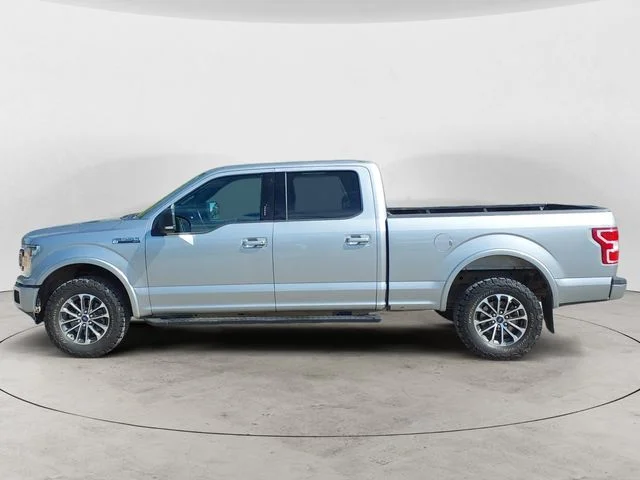Used 2020 Silver Ford XLT image 2