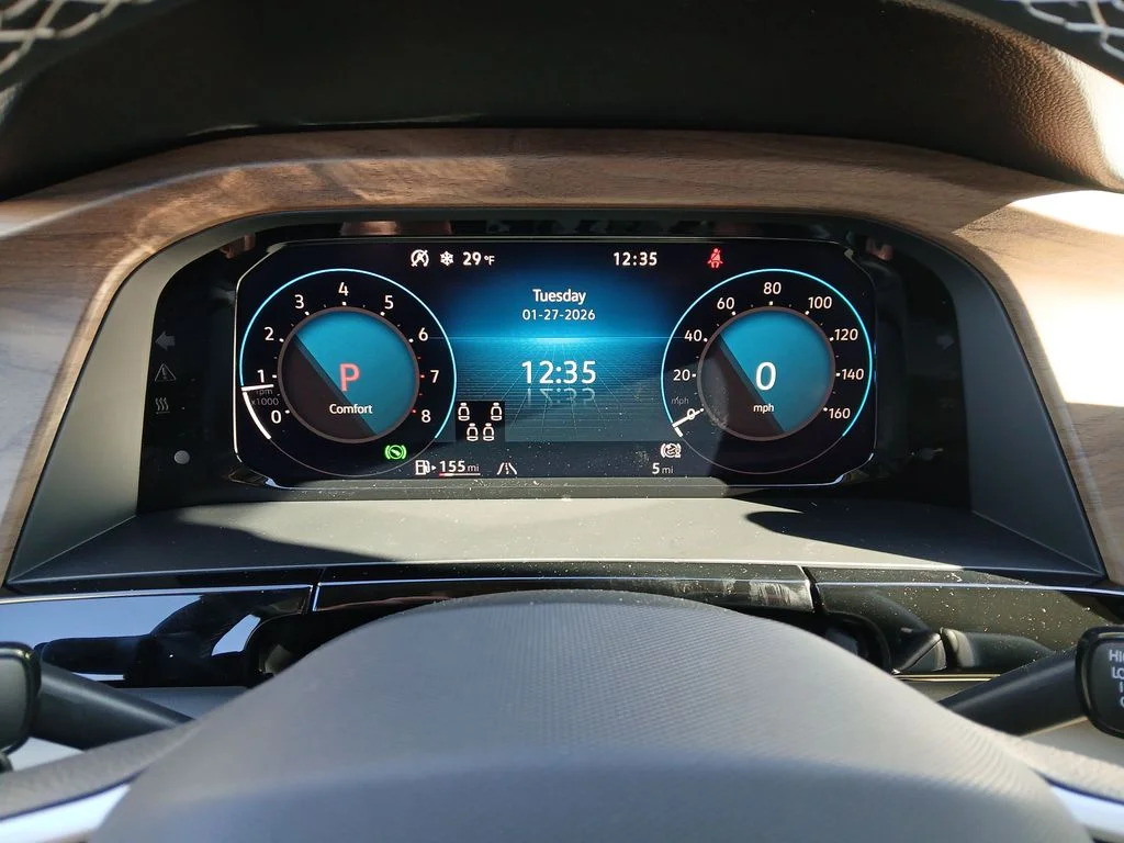 New 2026 White Volkswagen SE w/Technology image 15