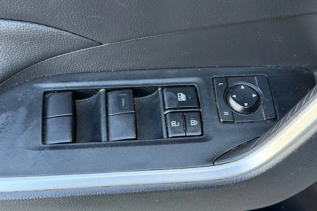 Used 2024 Ice Cap Toyota LE image 14