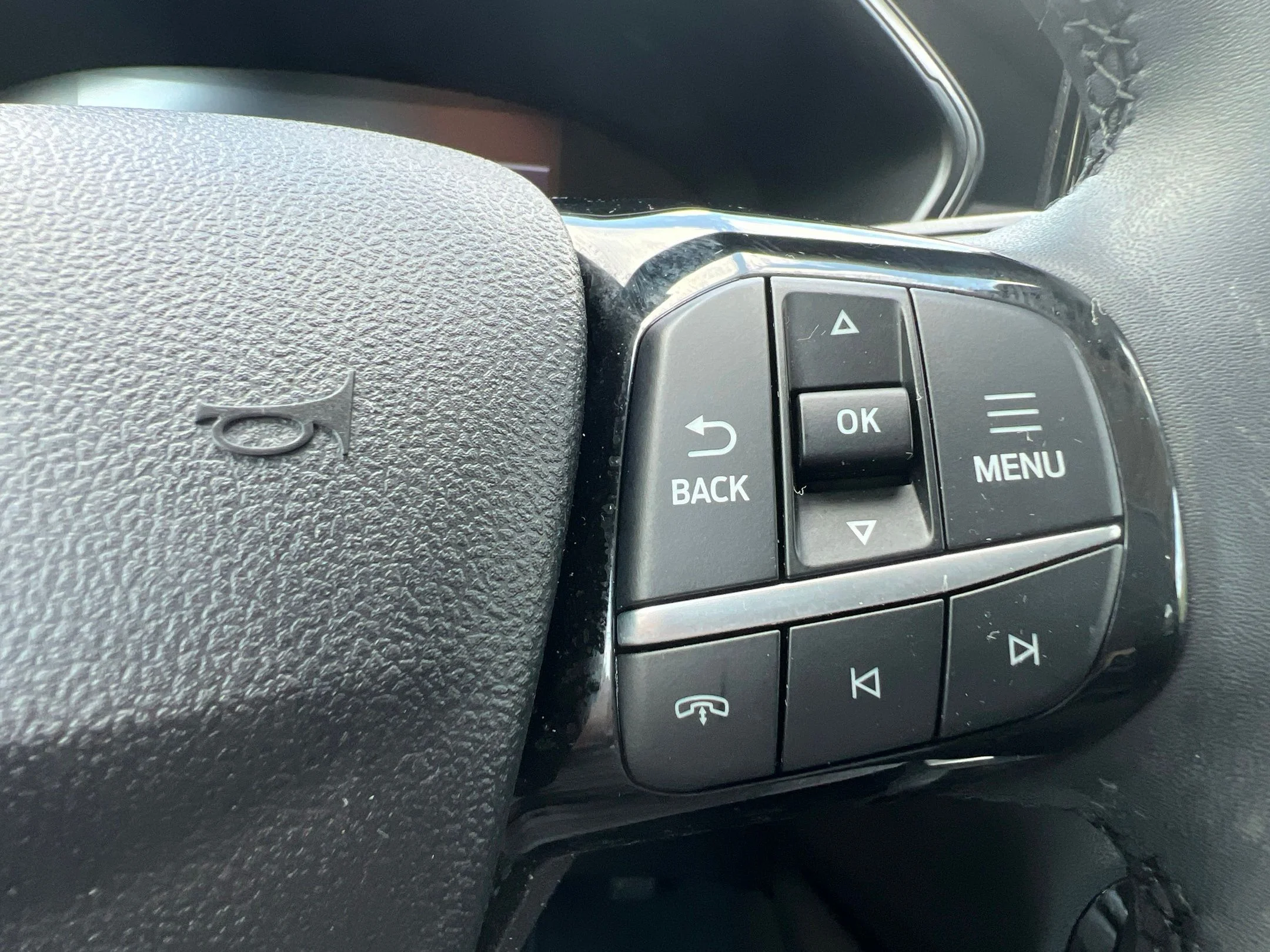 Used 2023 Blue Ford Base image 29