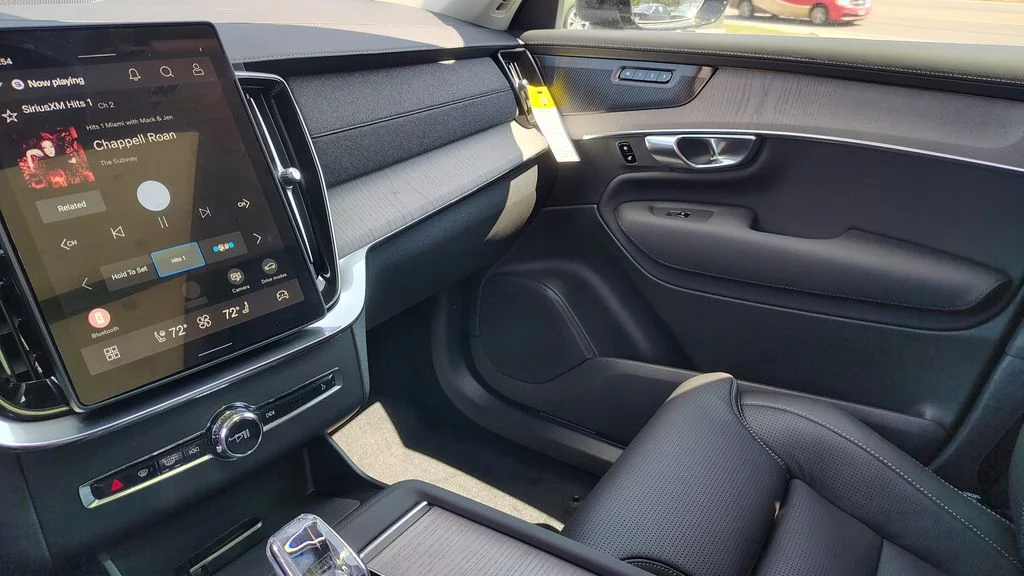 2026 Volvo XC90 Ultra - Photo 22