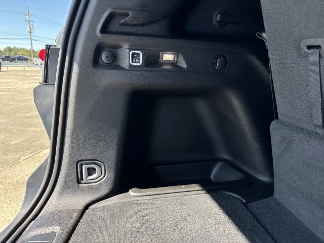 Used 2025 Gray Jeep Altitude X image 14