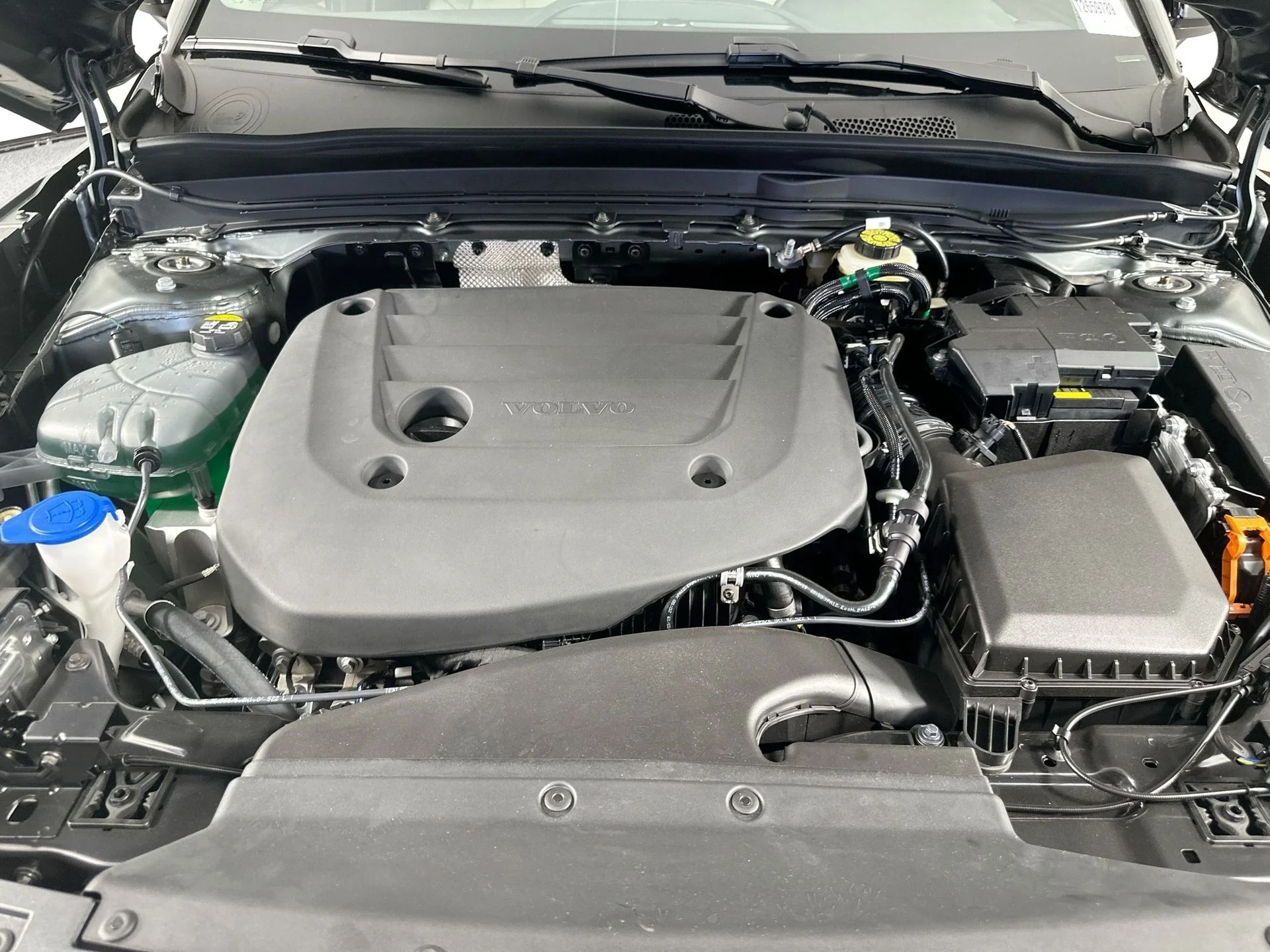 2026 Volvo XC40 Plus - Photo 29