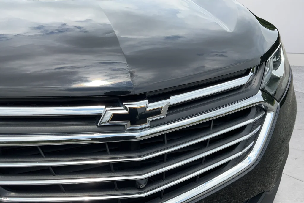 Used 2020 Black Chevrolet Premier image 30