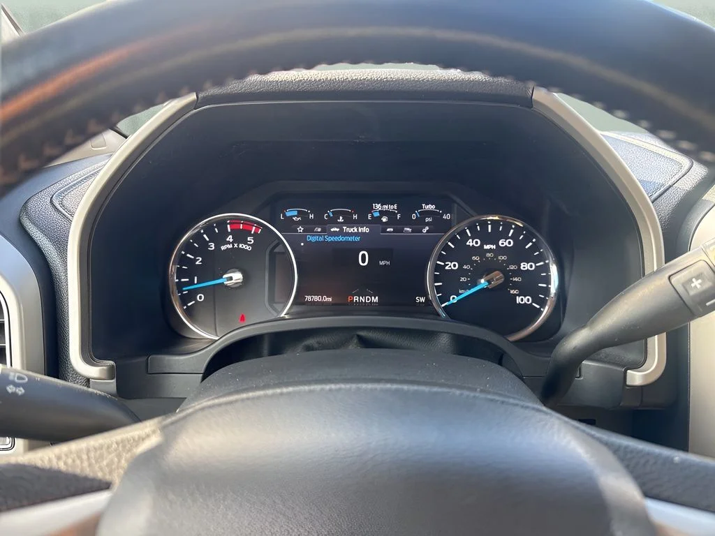 Used 2021 White Ford Lariat image 26