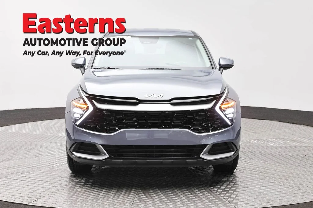 Used 2025 Silver Kia EX image 2