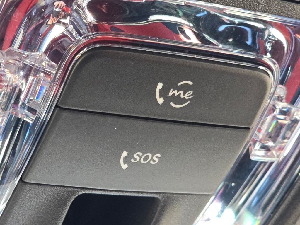 2025 Mercedes-Benz GLB GLB35 AMG - Photo 8