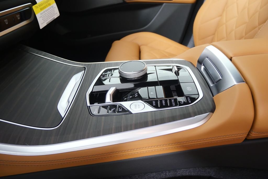 Used 2026 Mineral White Metallic BMW xDrive50e image 22