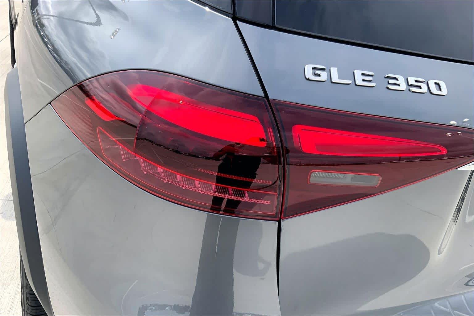 2025 Mercedes-Benz GLE GLE350 - Photo 40