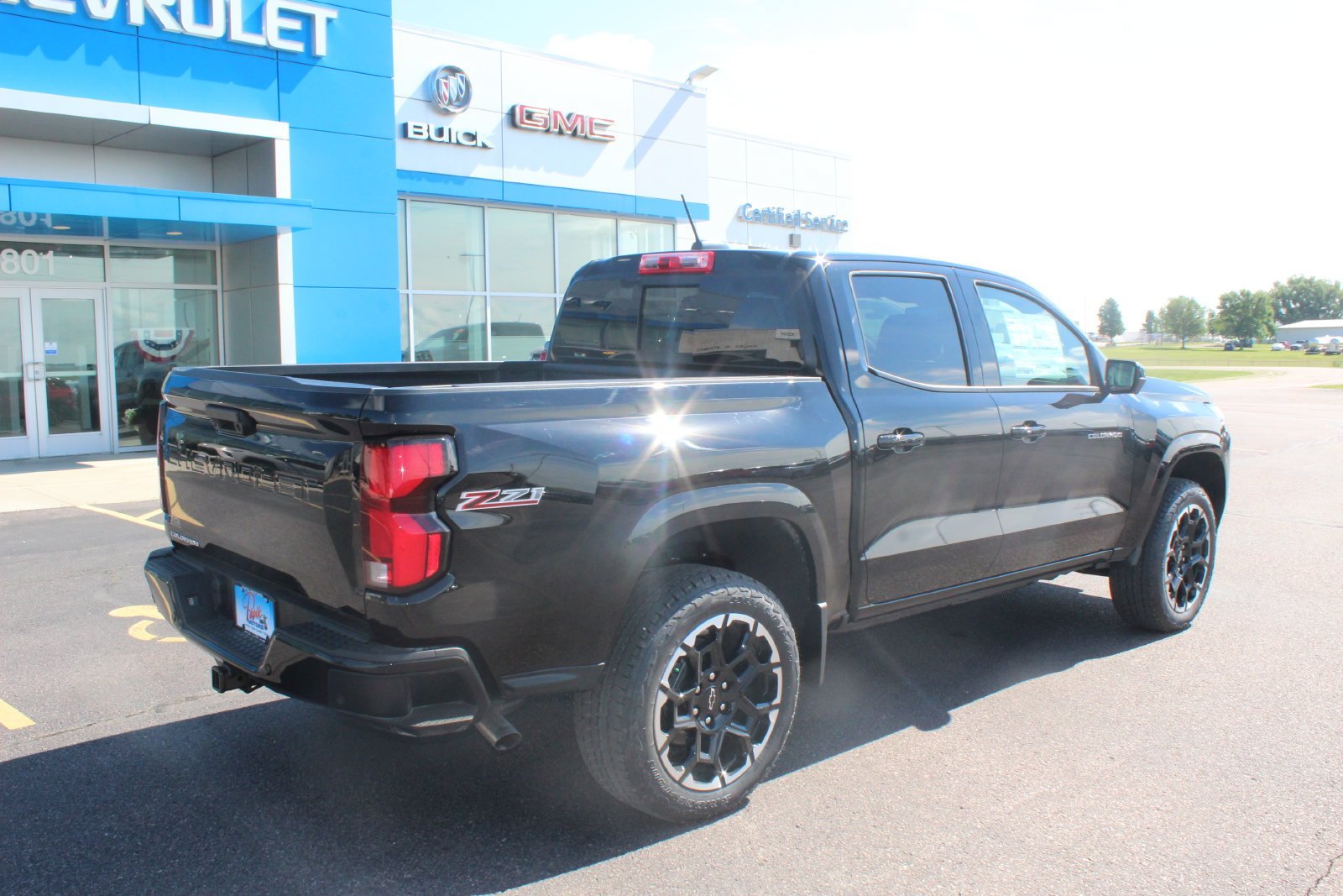 New 2026 Black Chevrolet Z71 image 2