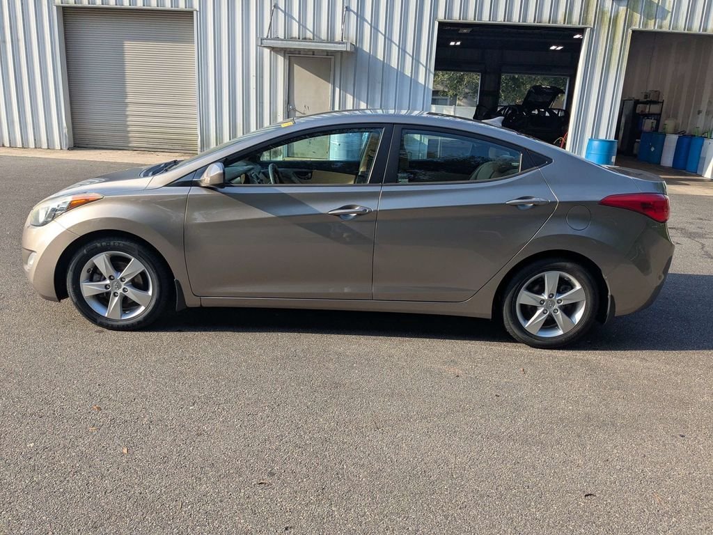 Used 2013 Brown Hyundai GLS image 7