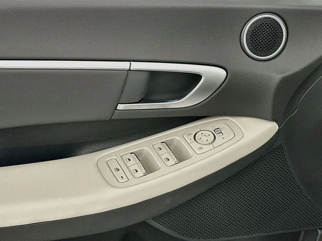 New 2026 Hyundai SONATA SEL Sport