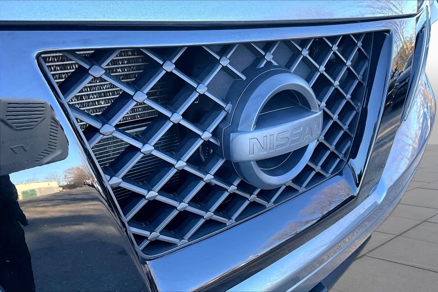 Used 2021 Gun Metallic Nissan SV image 28