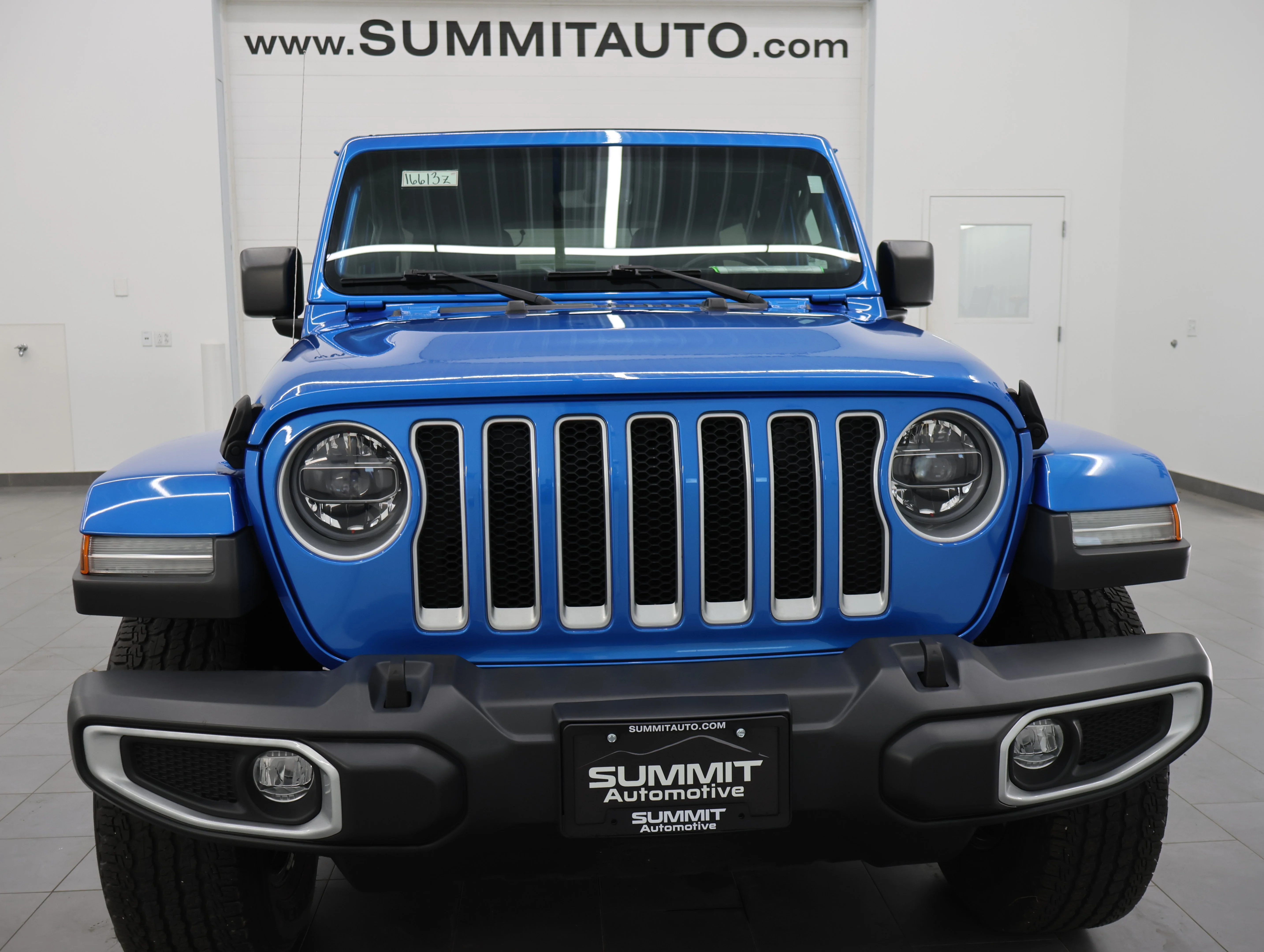 Used 2022 Hydro Blue Pearlcoat Jeep Unlimited Sahara image 19