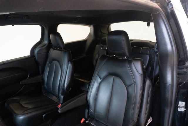Used 2020 Black Chrysler Touring image 17