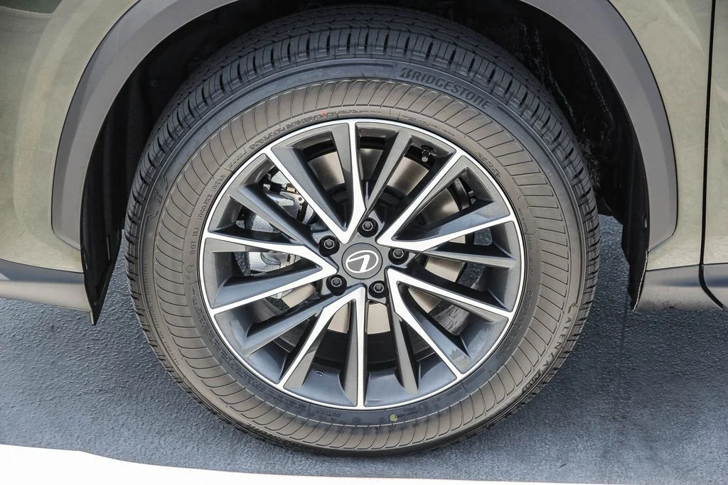 New 2026 Nori Green Pearl Lexus  350 AWD image 10