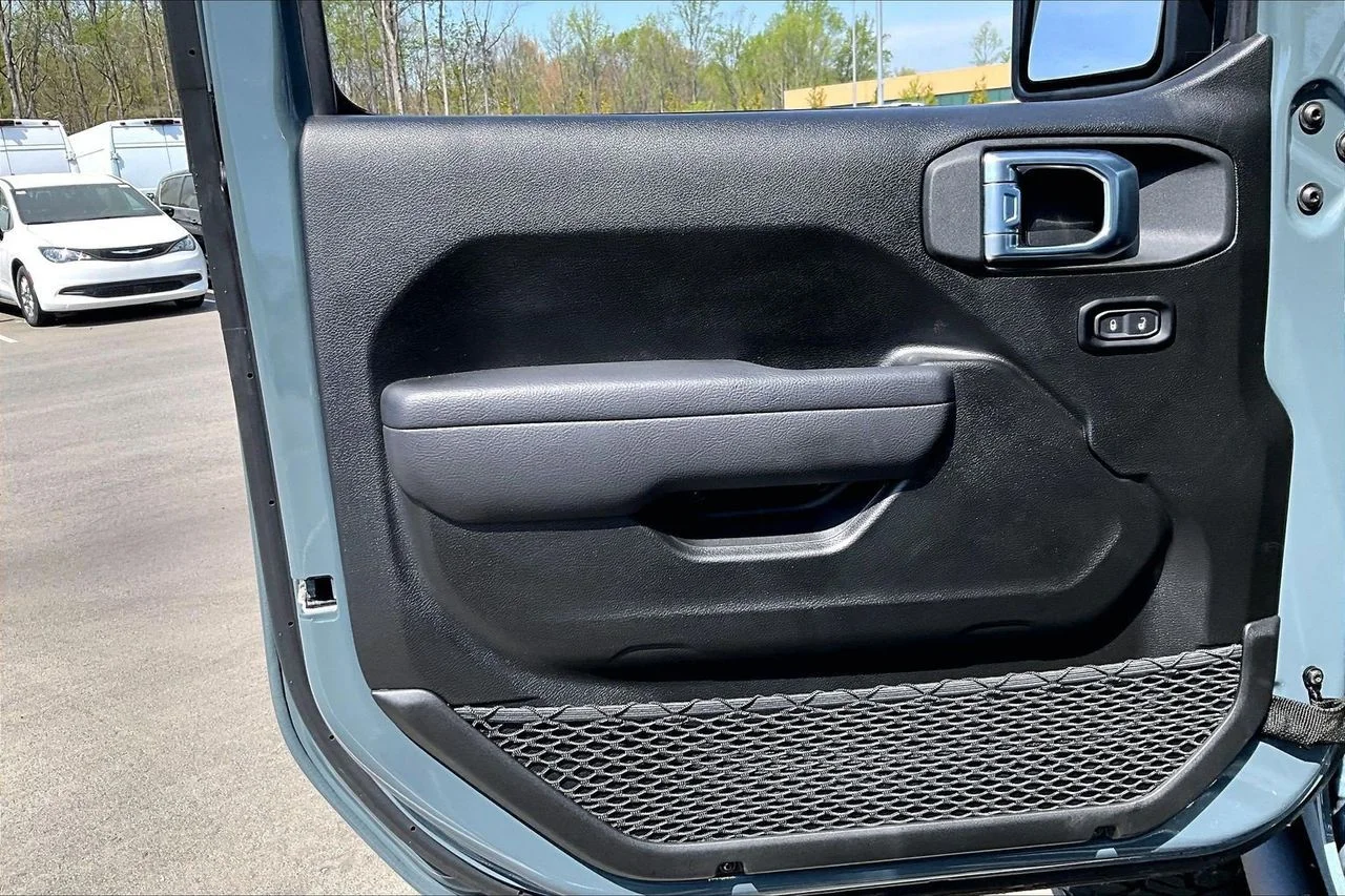 New 2026 Anvil Clearcoat Jeep Sport image 23