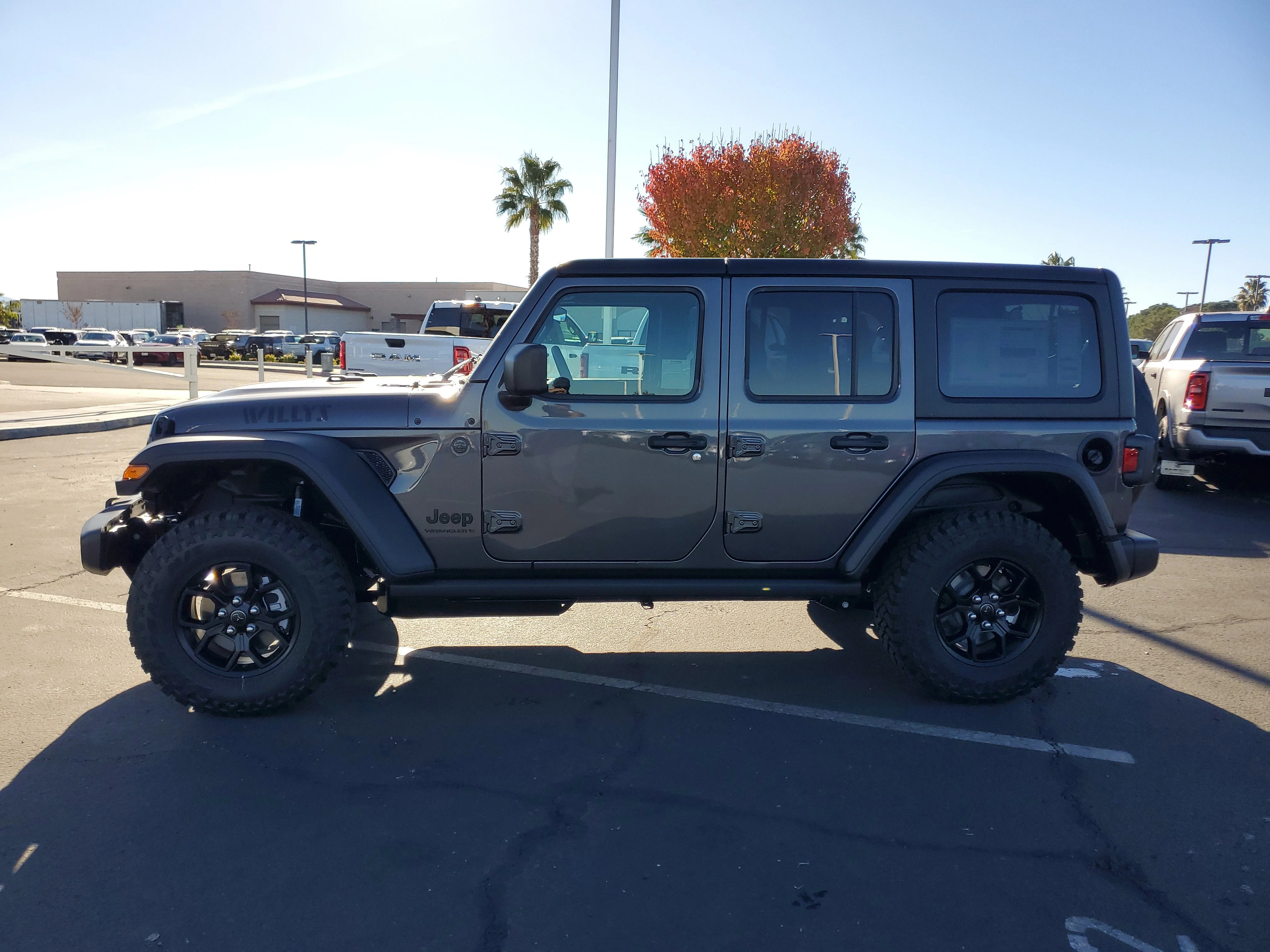 New 2026 Granite Crystal Metallic Clear-Coat Exterior Paint Jeep Willys image 7