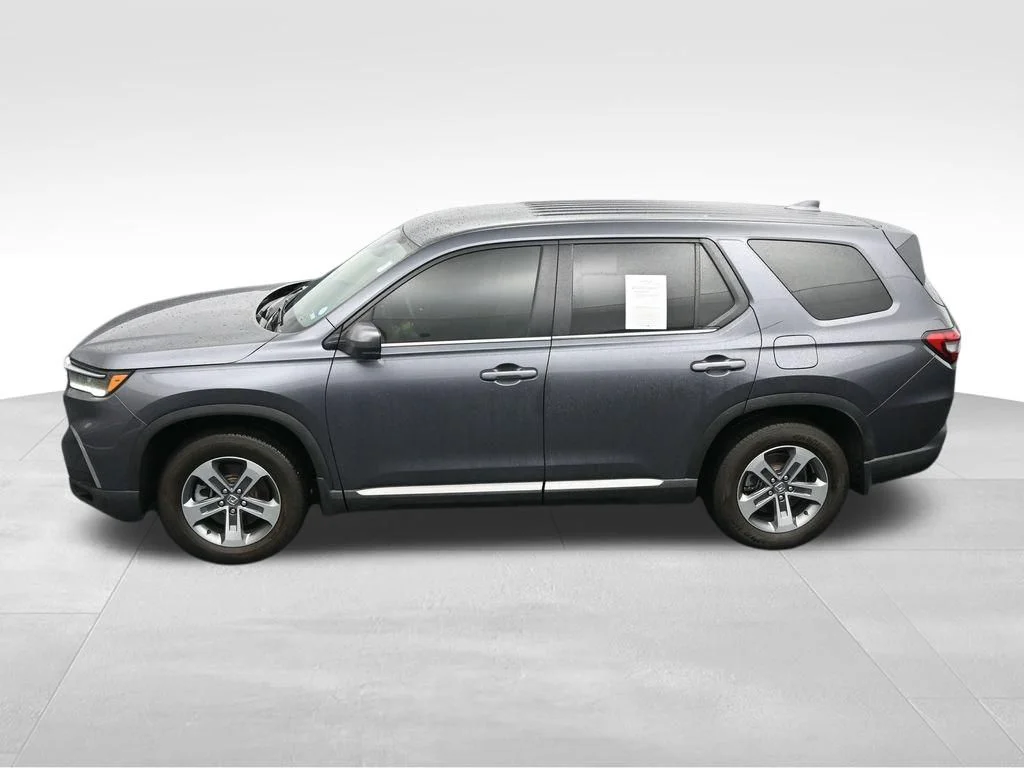 Used 2025 Modern Steel Metallic Honda EX-L image 41