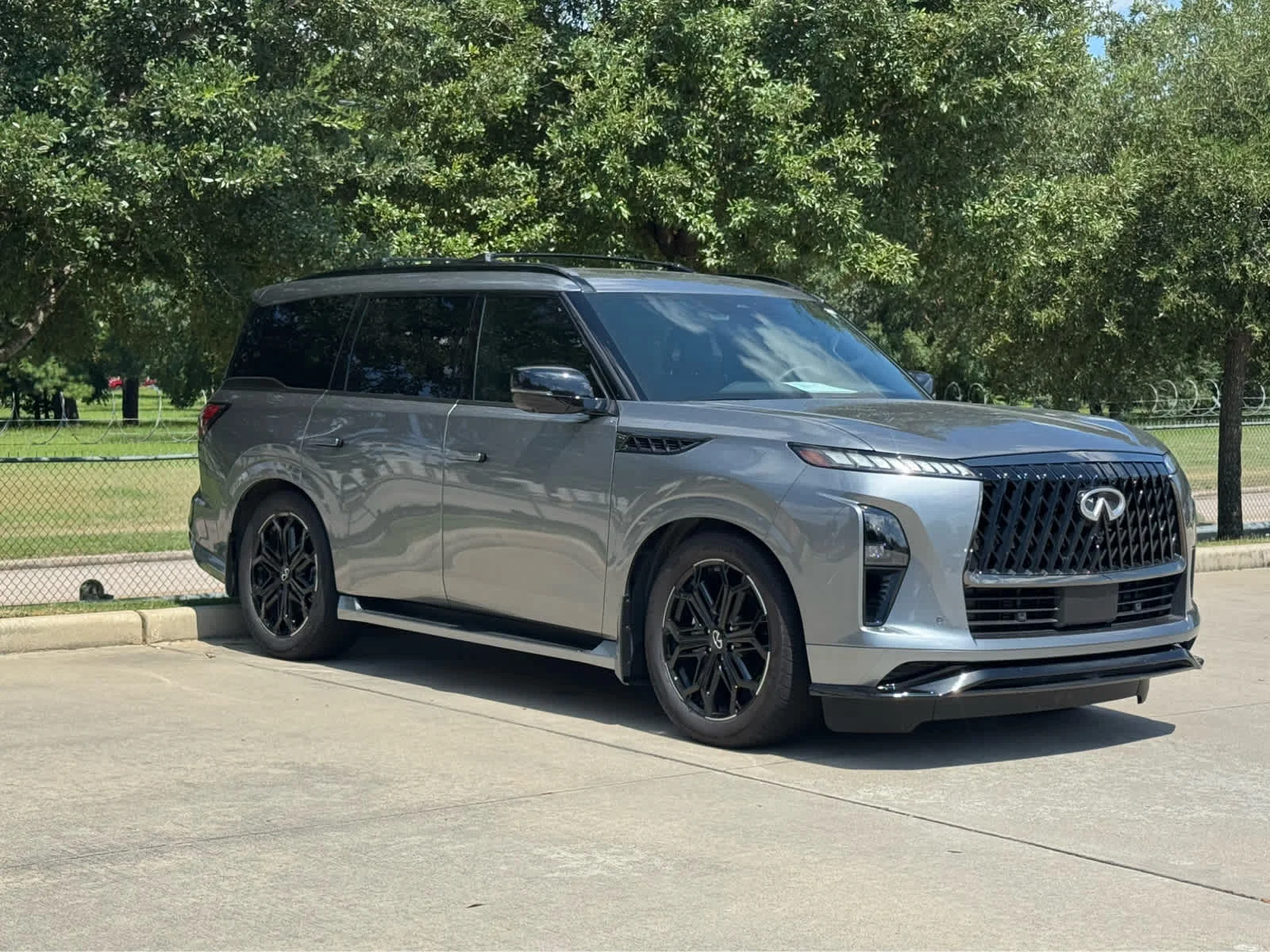 Certified Used 2026 Dynamic Metal INFINITI SPORT image 4