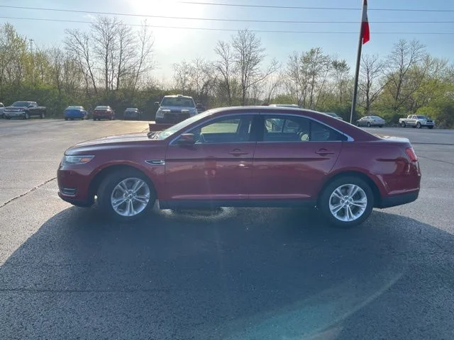 Used 2016 Ford Taurus SEL with VIN 1FAHP2H89GG140494 for sale in North Canton, OH
