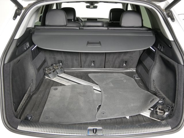 Used 2019 Ibis White Audi Prestige image 14