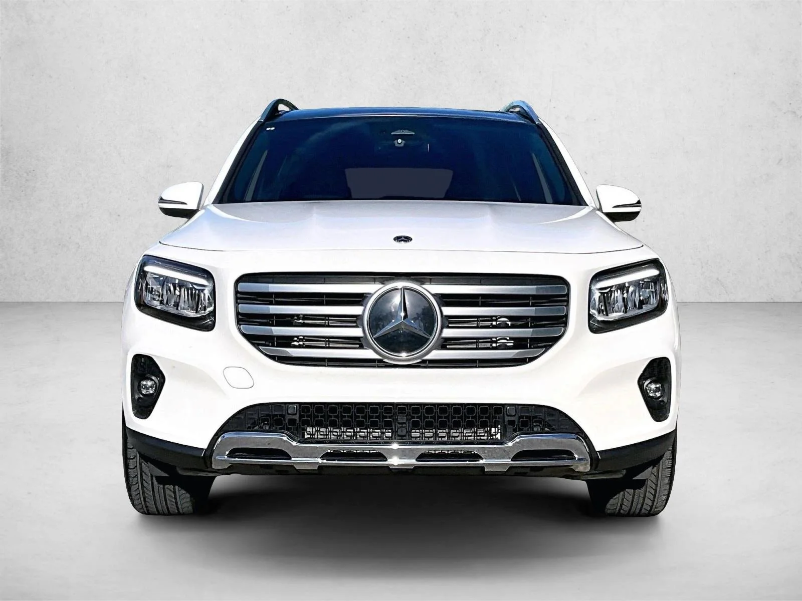 Used 2026 Polar White Mercedes-Benz GLB 250 image 3