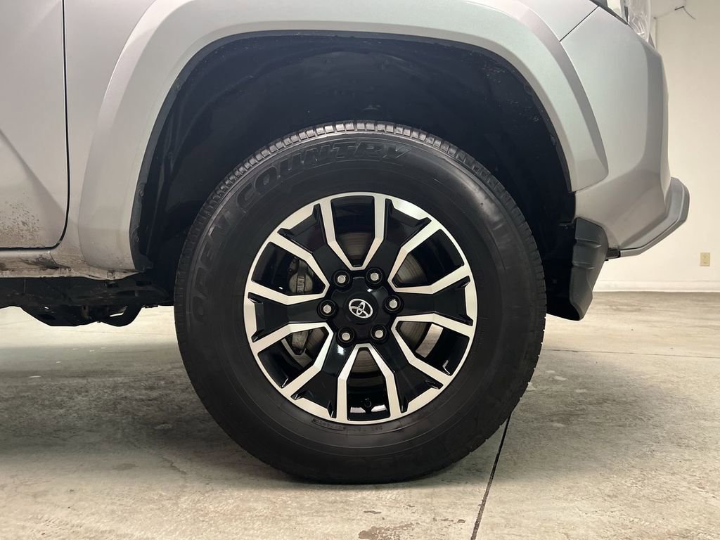 2021 Toyota Tacoma TRD Sport - Photo 10