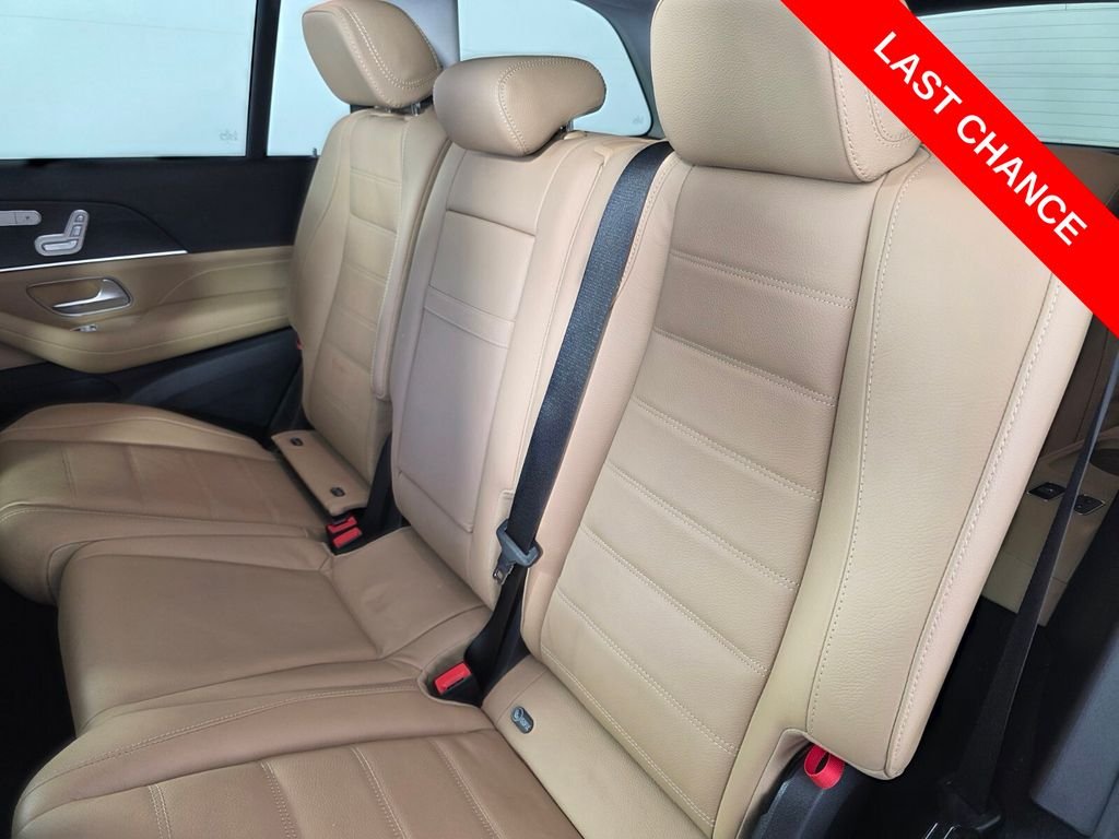 Certified Used 2025 Black Mercedes-Benz GLS 450 image 16