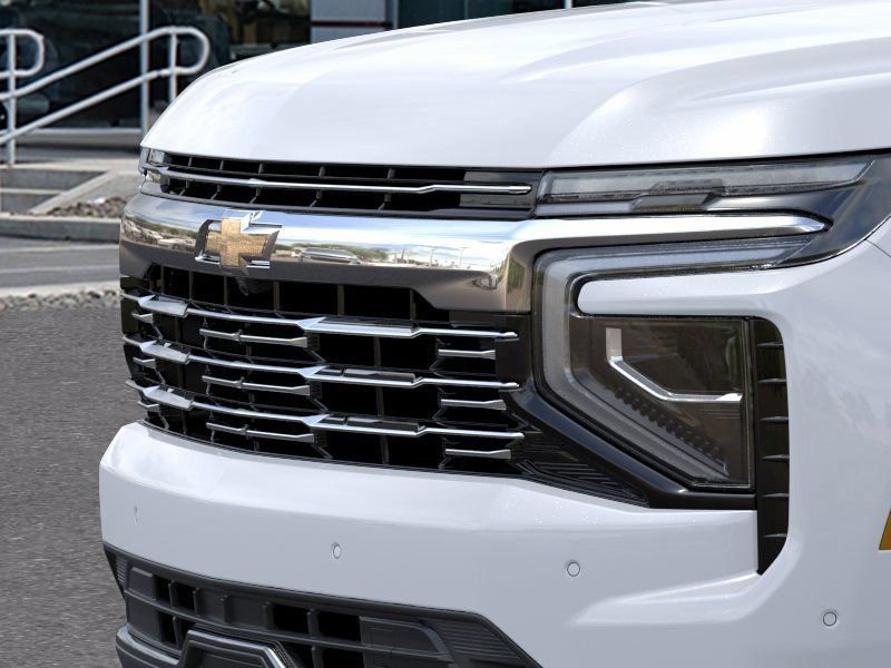 New 2026 Polar White Tricoat Chevrolet Premier image 13