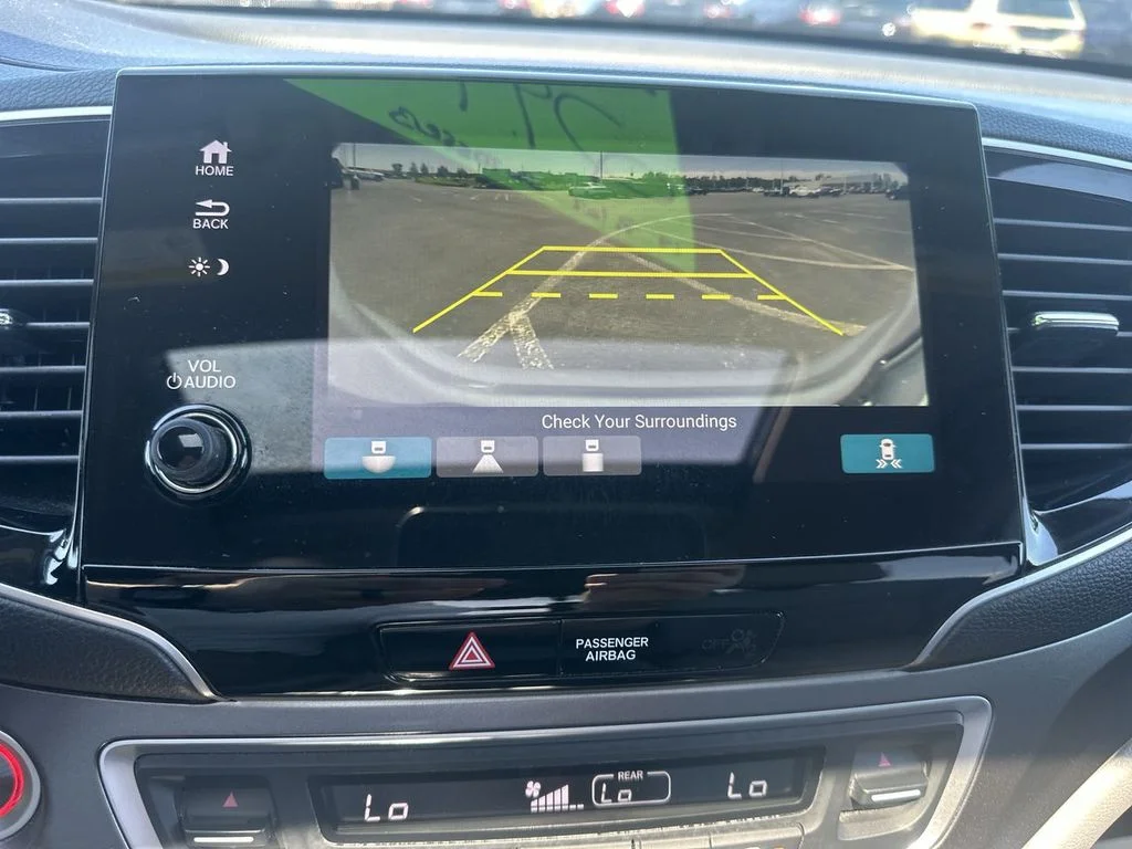 Used 2019  Honda EX-L image 24